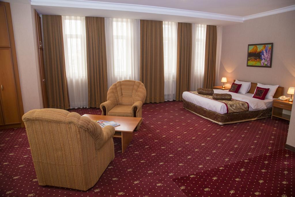 Caspian Palace Hotel Bakú Exterior foto